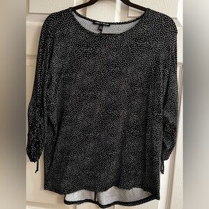 CABLE & GAUGE~Black and White Polka dot blouse~ S-P